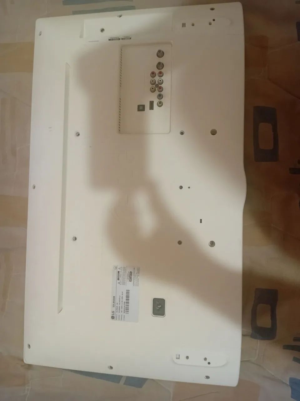 Vendo duas TVs uma LG 32 outra pholco 42 polegadas  - Foto 2
