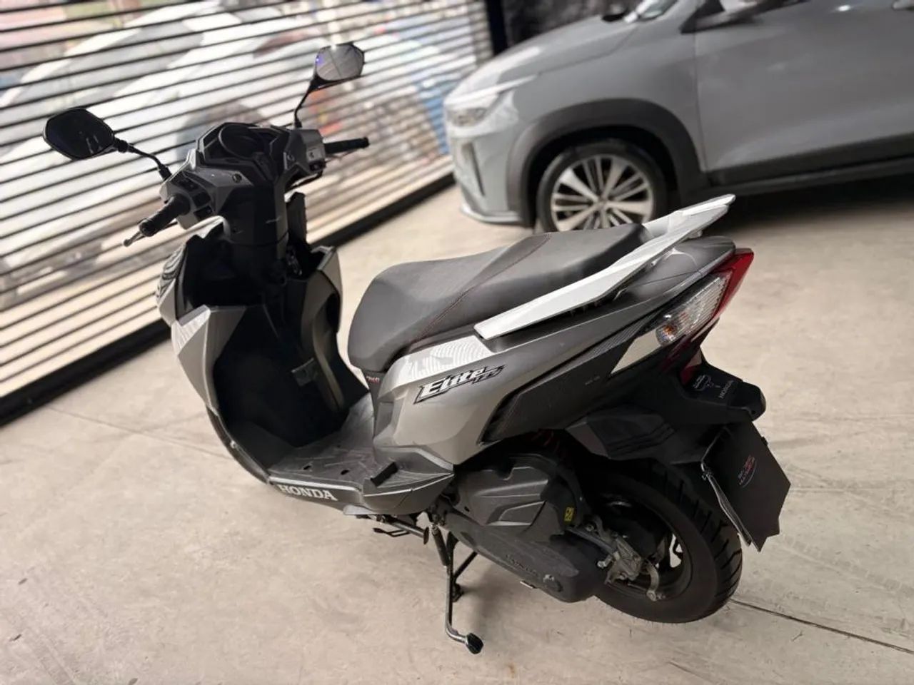ELITE 125 - Foto 2