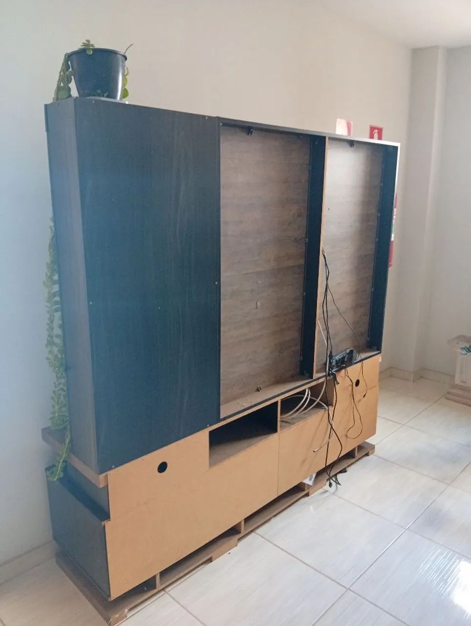 Painel com rack suspenso - Foto 2