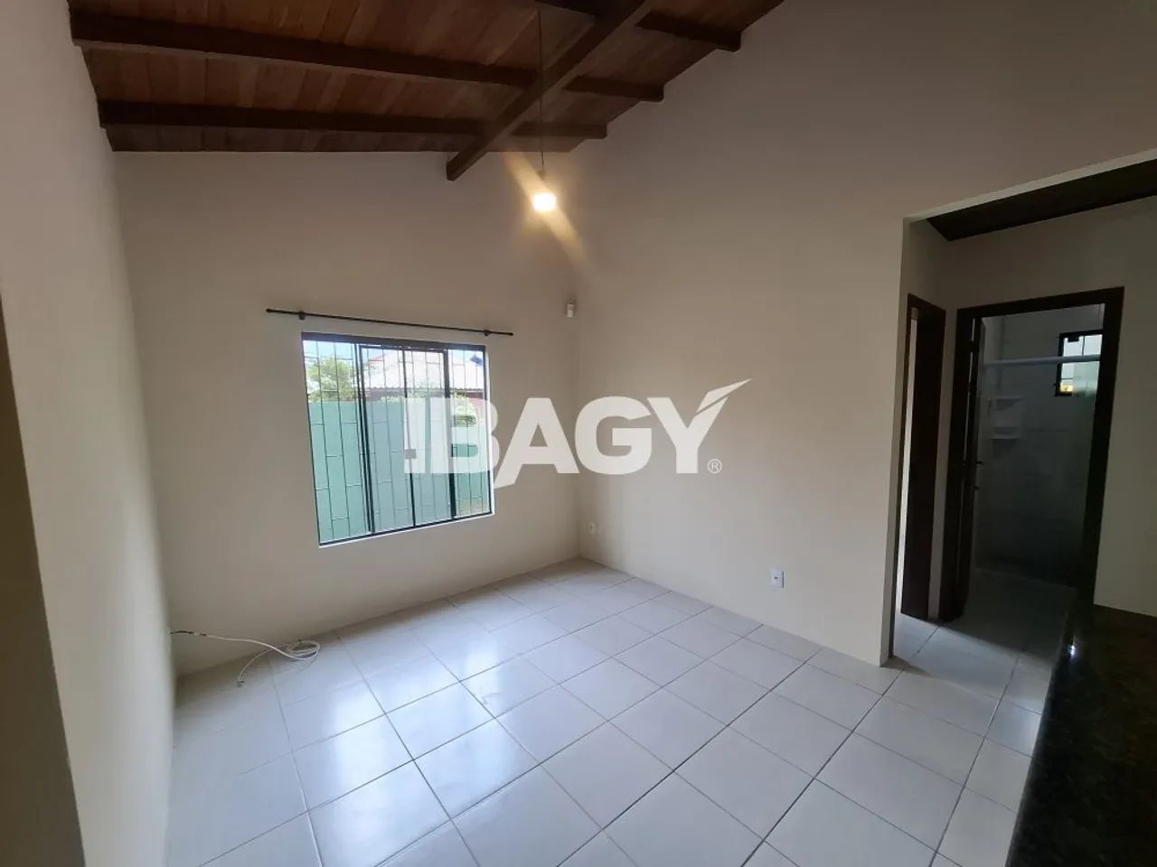 Excelente Casa 2 dormitório(s) em Rio Tavares - Florianópolis - Foto 2