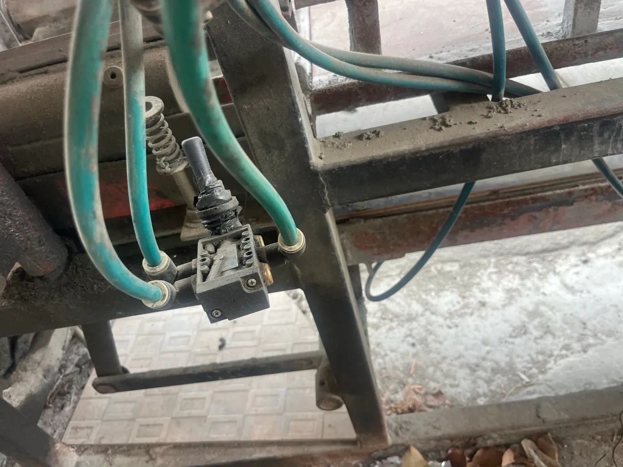 Arrendo Fábrica de Blocos de Concreto 