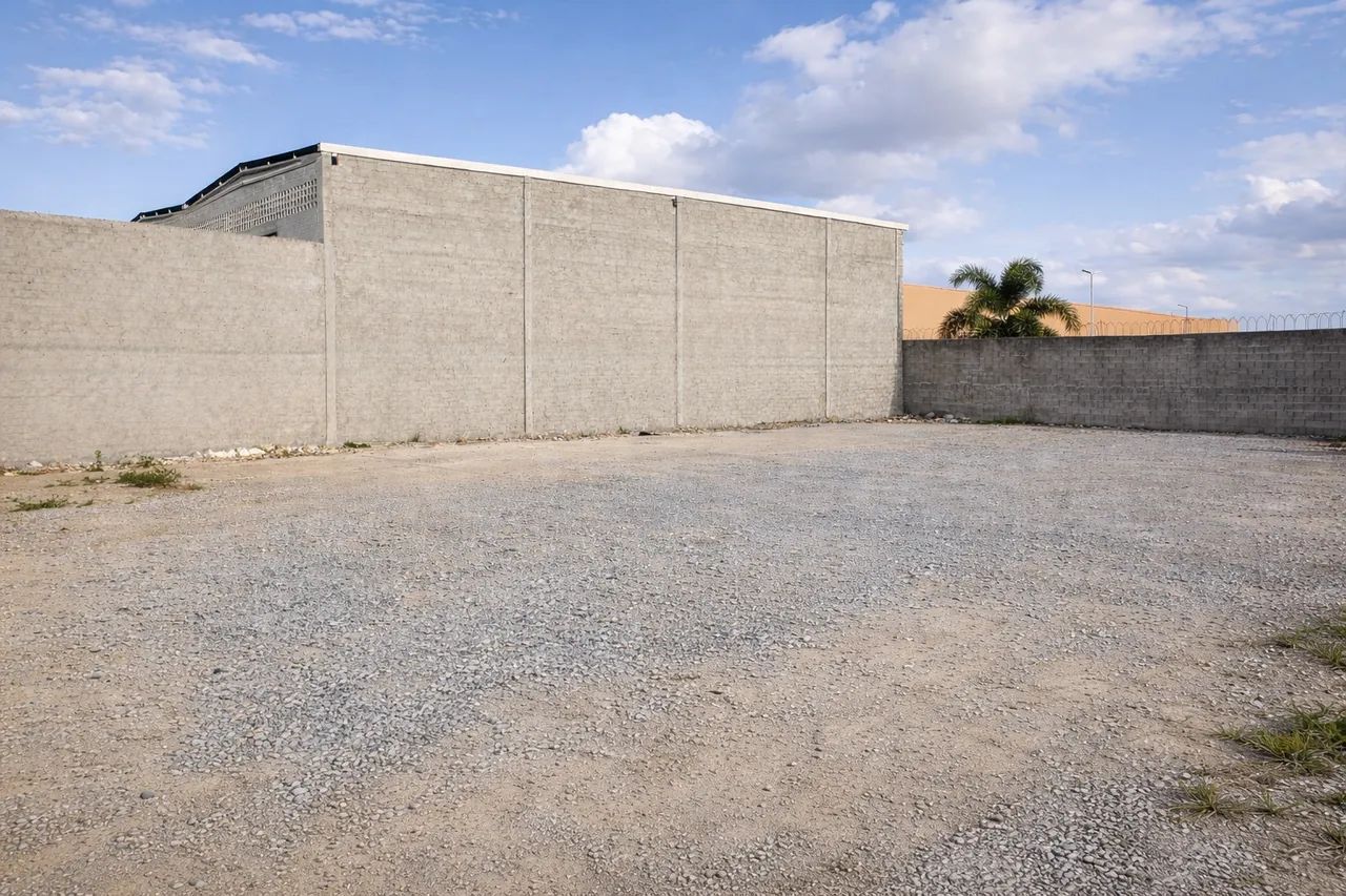 Aluga-se terreno Via Expressa/Tabuleiro