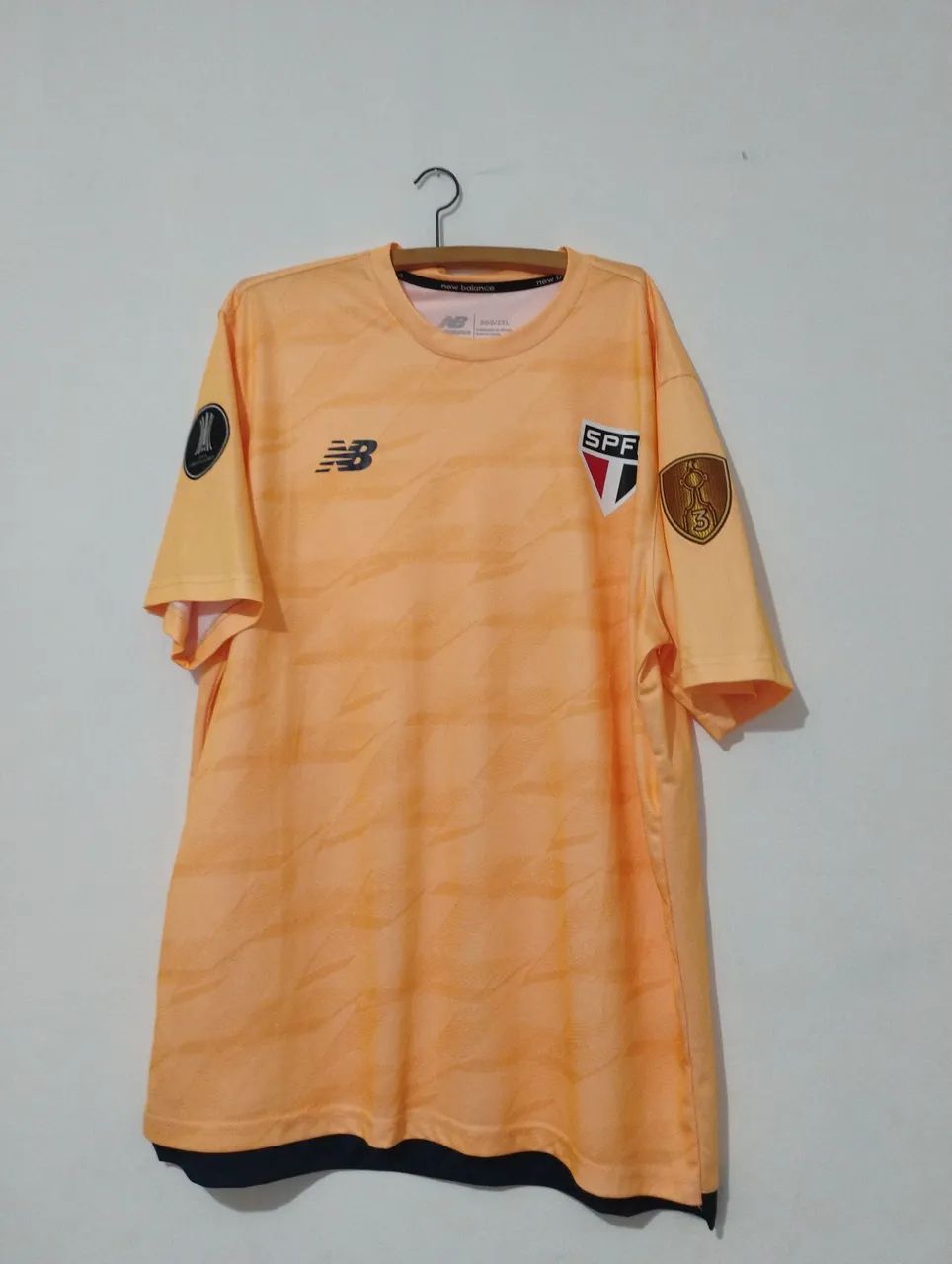 Camisa do São Paulo Masculina - GG - Nova com Patches