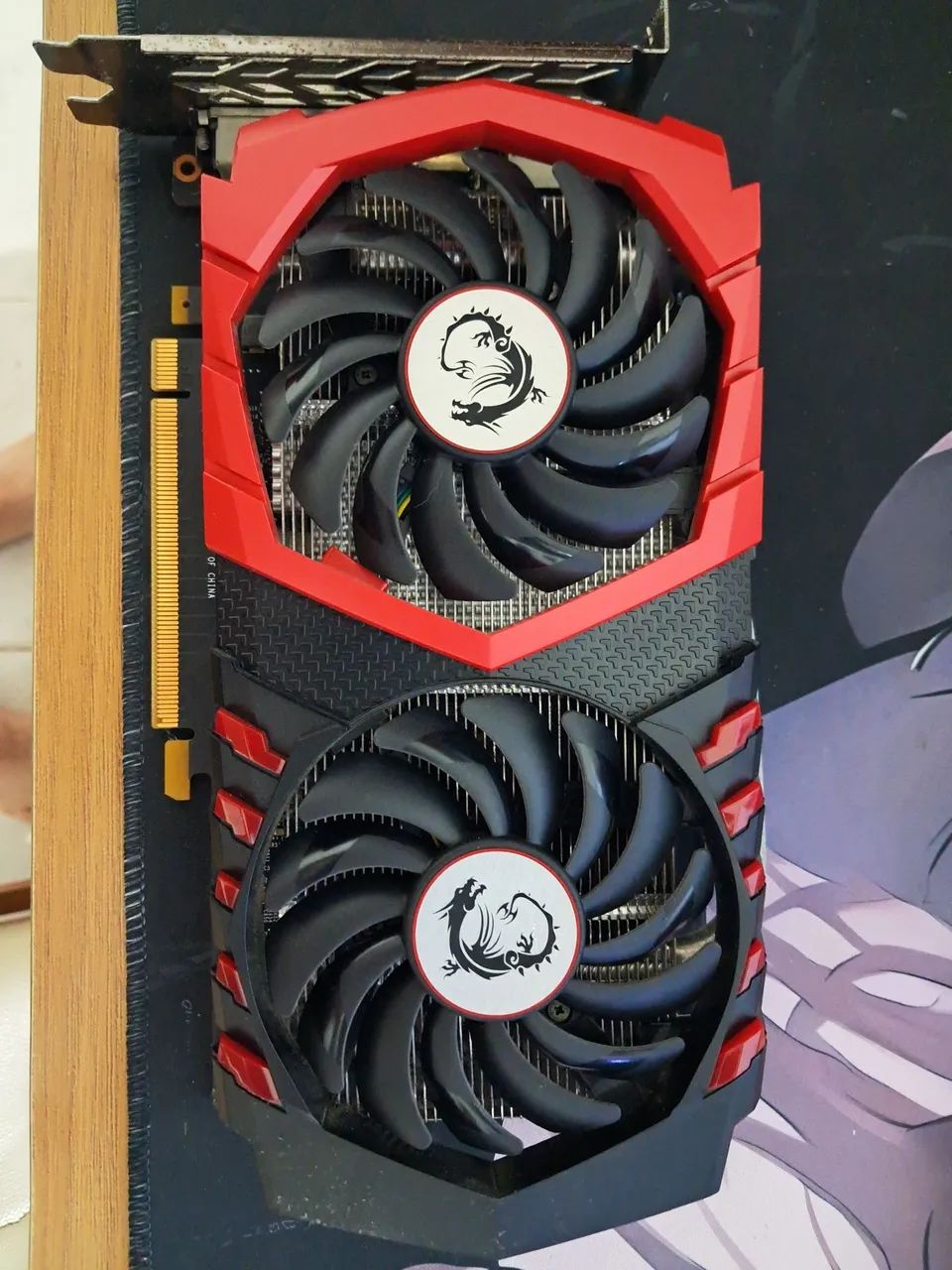Placa de video Msi 2gb Gforce