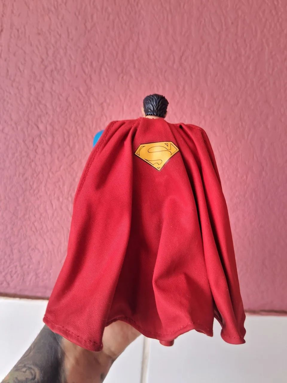 Mafex Superman Cavaleiro das trevas - Foto 2