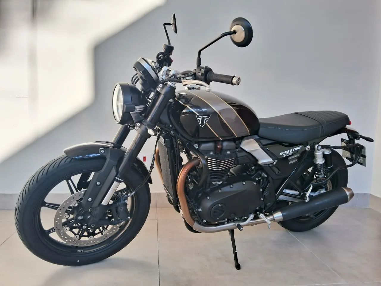 Triumph Speed Twin 900cc - Foto 3