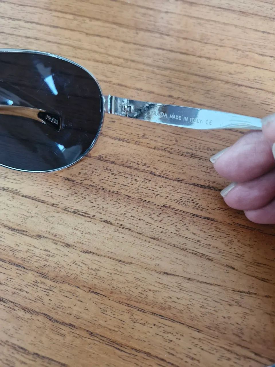 Óculos prada primeira linha, comprado na Itália  - Foto 3