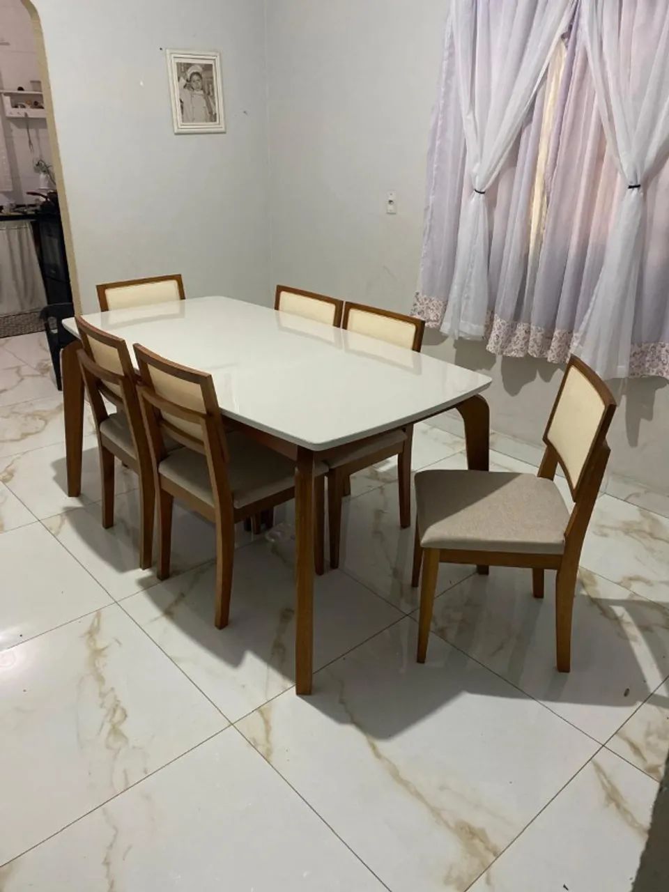 Mesa de Jantar Ametista com 06 cadeiras safira