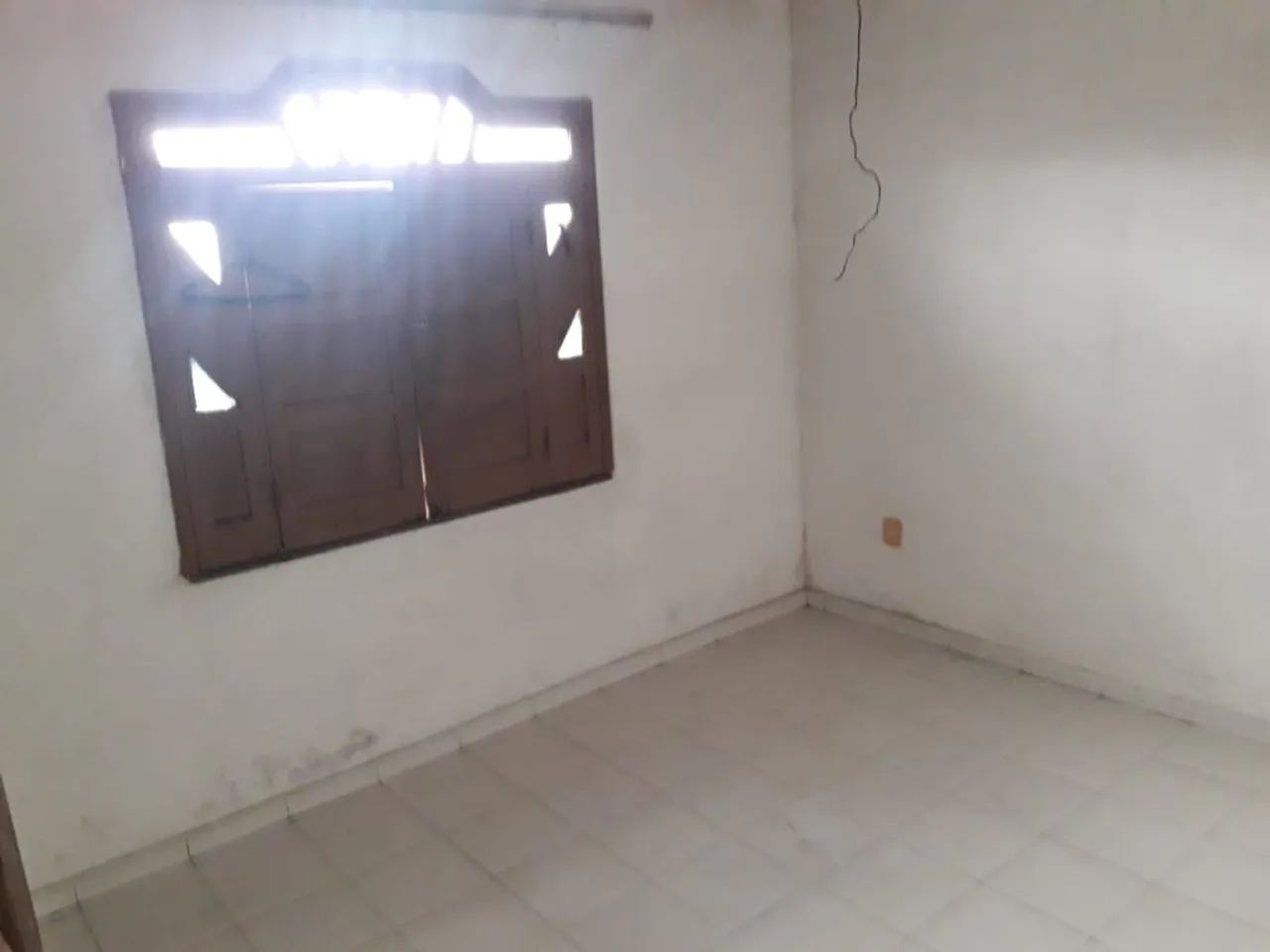 Aluga-se R$ 750