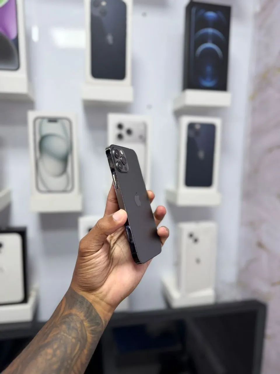 iPhone12 pro ブラック 128gb 本体 iPhone 12 Pro 128GB Grafite com Tela 6.1