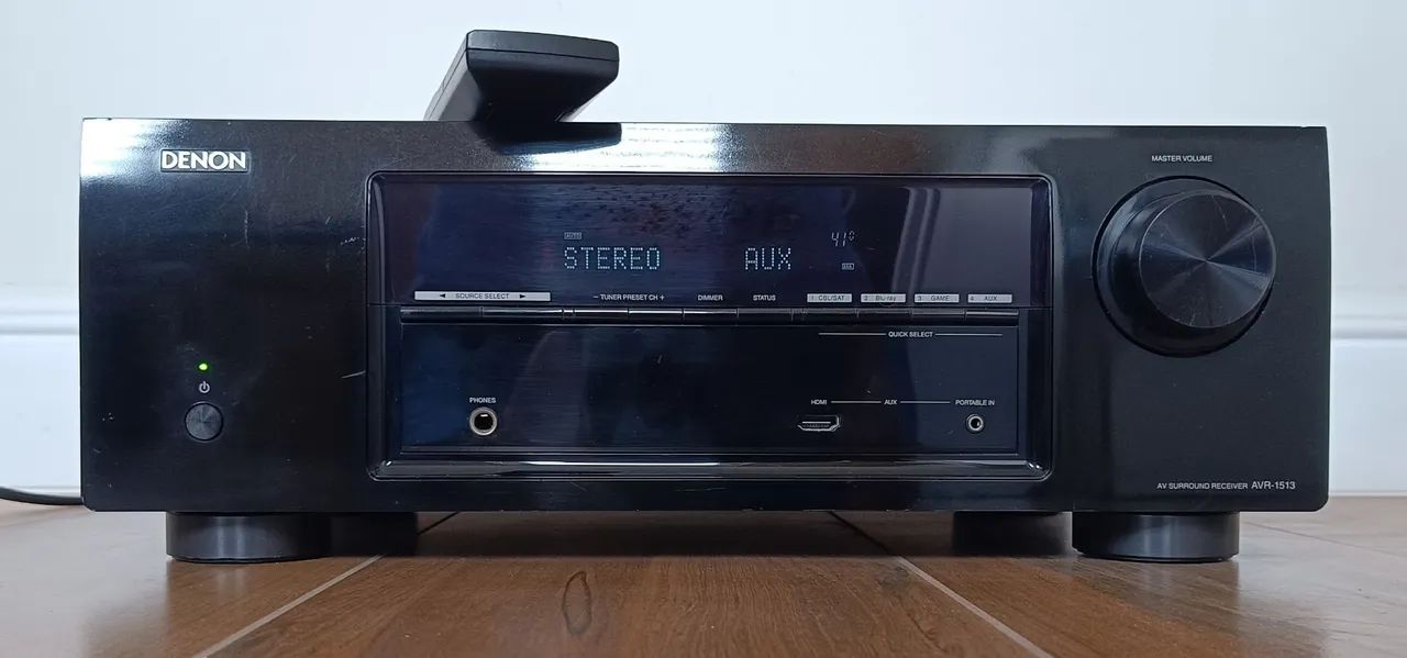 Receiver DENON AVR 1513 com controle.