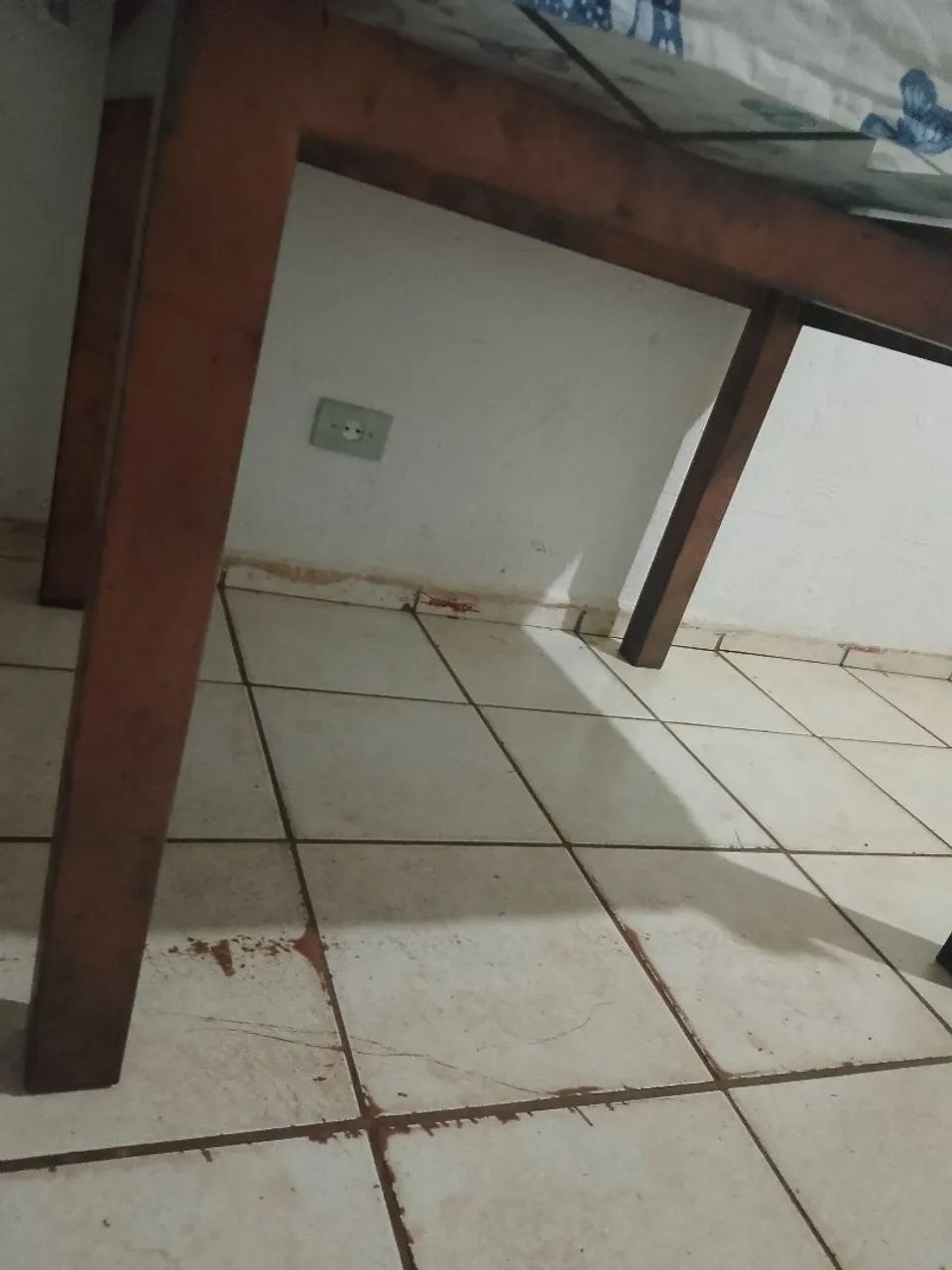 Mesa de jantar com 3 cadeiras - Foto 5