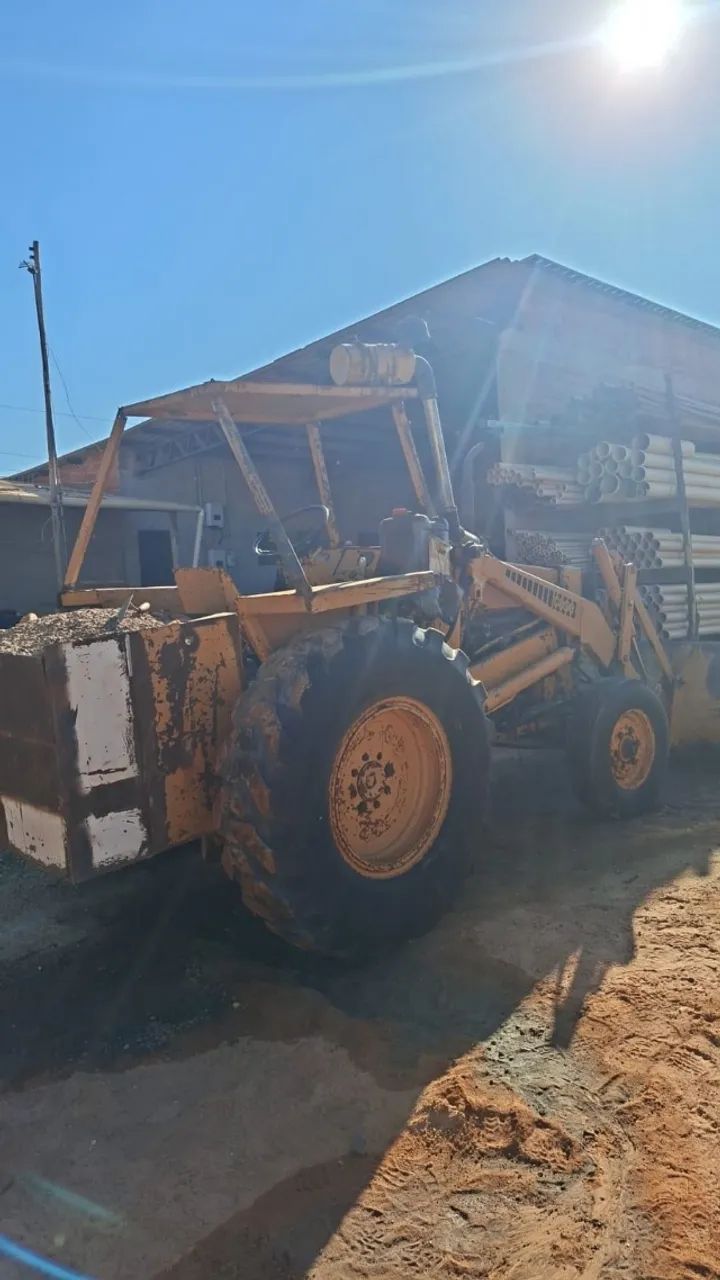 CASE 580H  - Foto 4