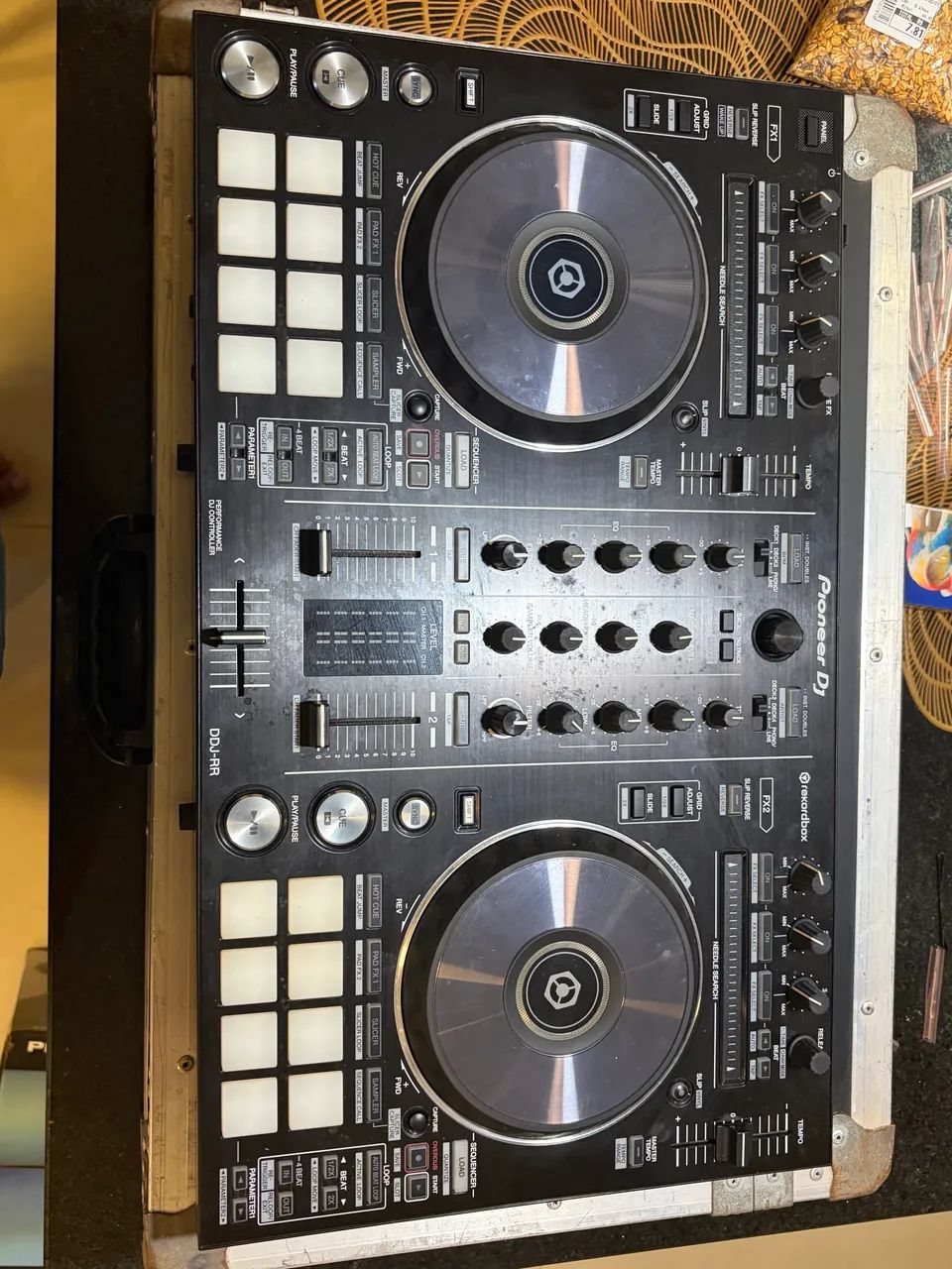 Mesa Controller PionerDJ DDJ-RR. - Foto 5