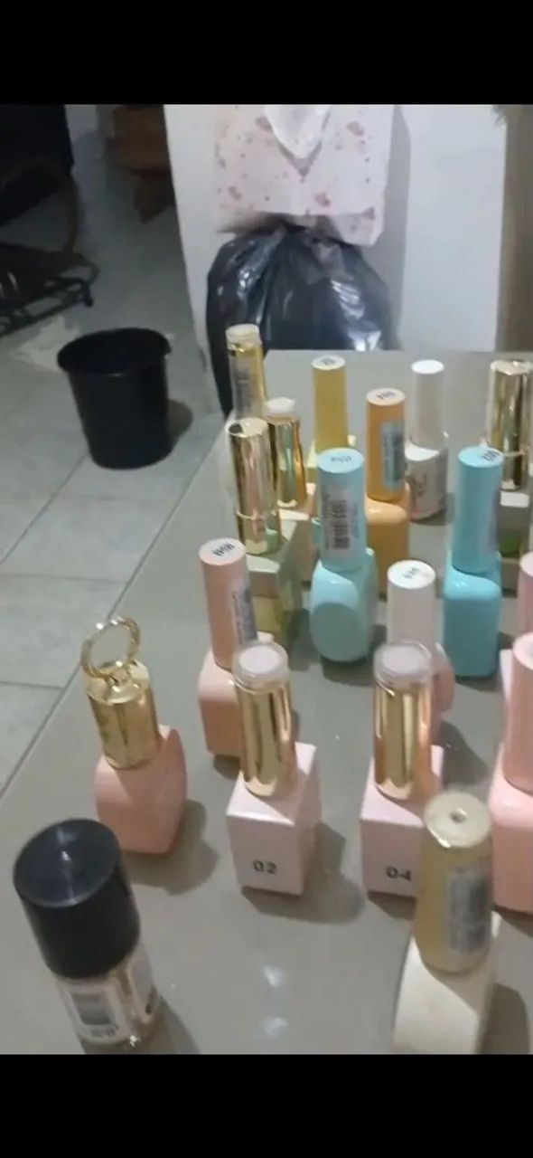 Esmaltes em gel e cabine  - Foto 4