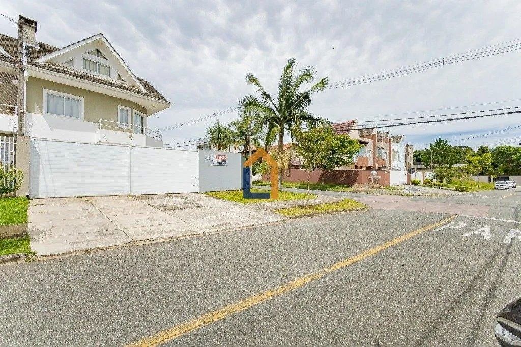 Sobrado com 210m² no bairro Atuba - Foto 3