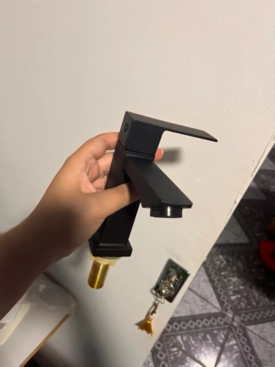 Torneira de banheiro  - Foto 4