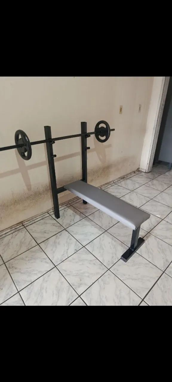 Banco supino reto com barra e anilhas 5/5 kg - Foto 2