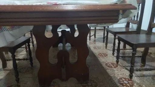 MESA DE JANTAR EM MADEIRA MOGNOMAÇIÇA COM 08 CADEIRAS - Foto 2