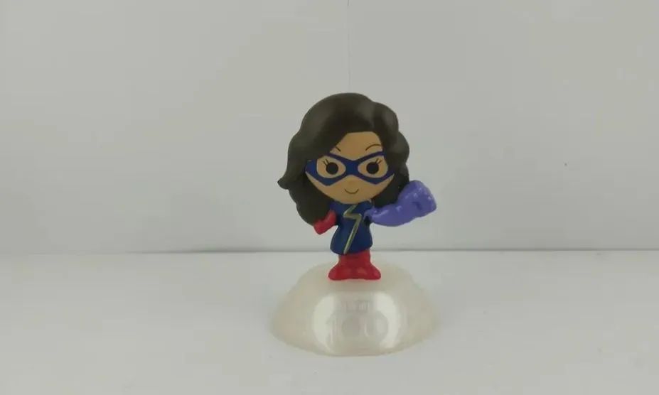 Coleção Disney 100 anos M.S Marvel 