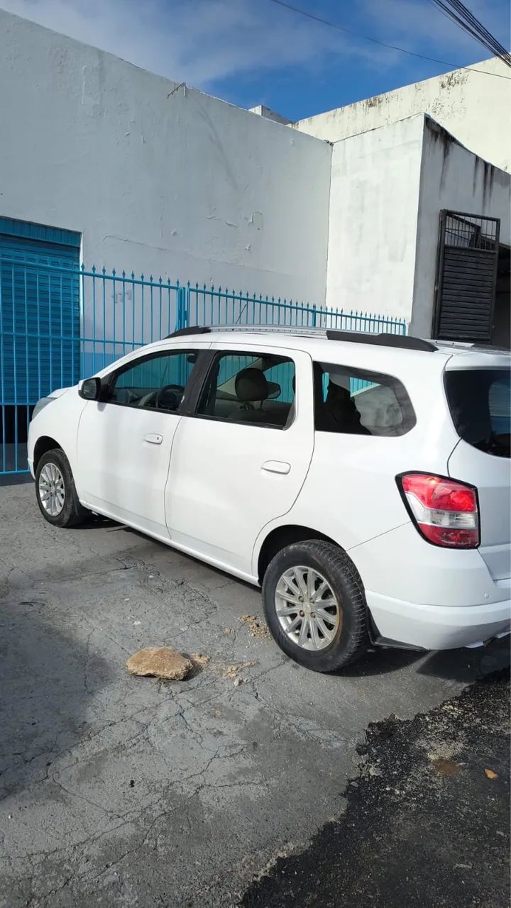 Chevrolet Spin LT 1.8 8V Econo.flex 5P Aut. 2015