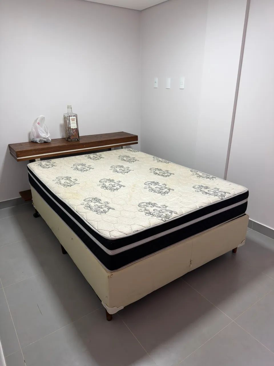 Cama Box