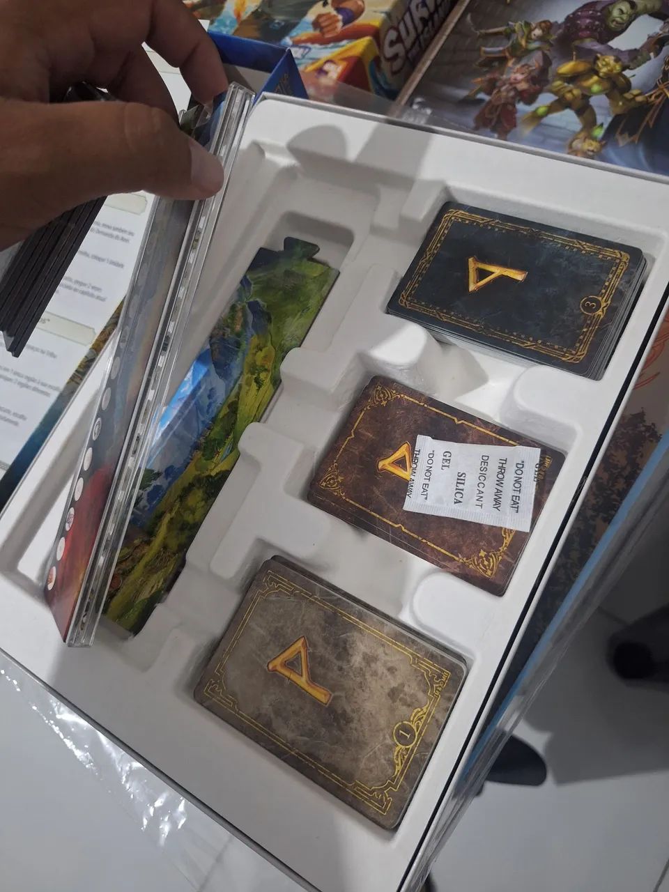 Senhor dos Anéis - Duelo pela Terra Média (jogo de tabuleiro) - Foto 4