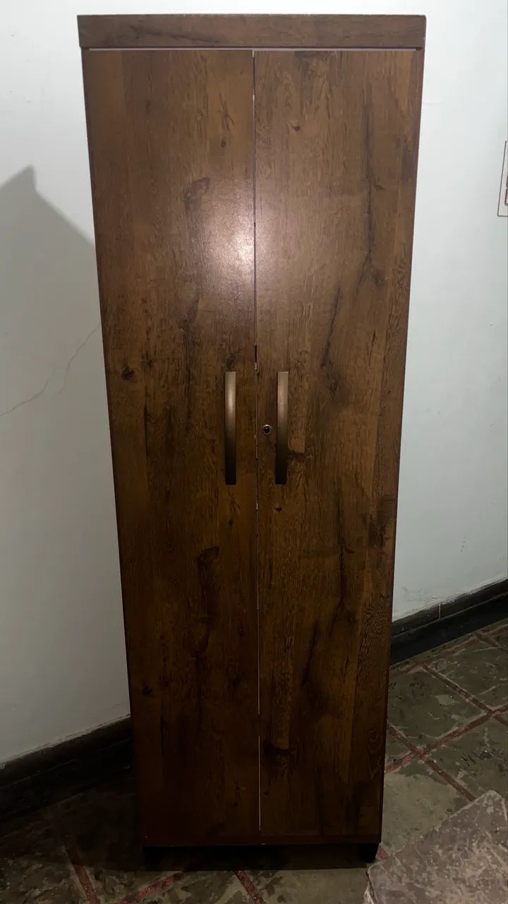 Armário multiuso R$ 200