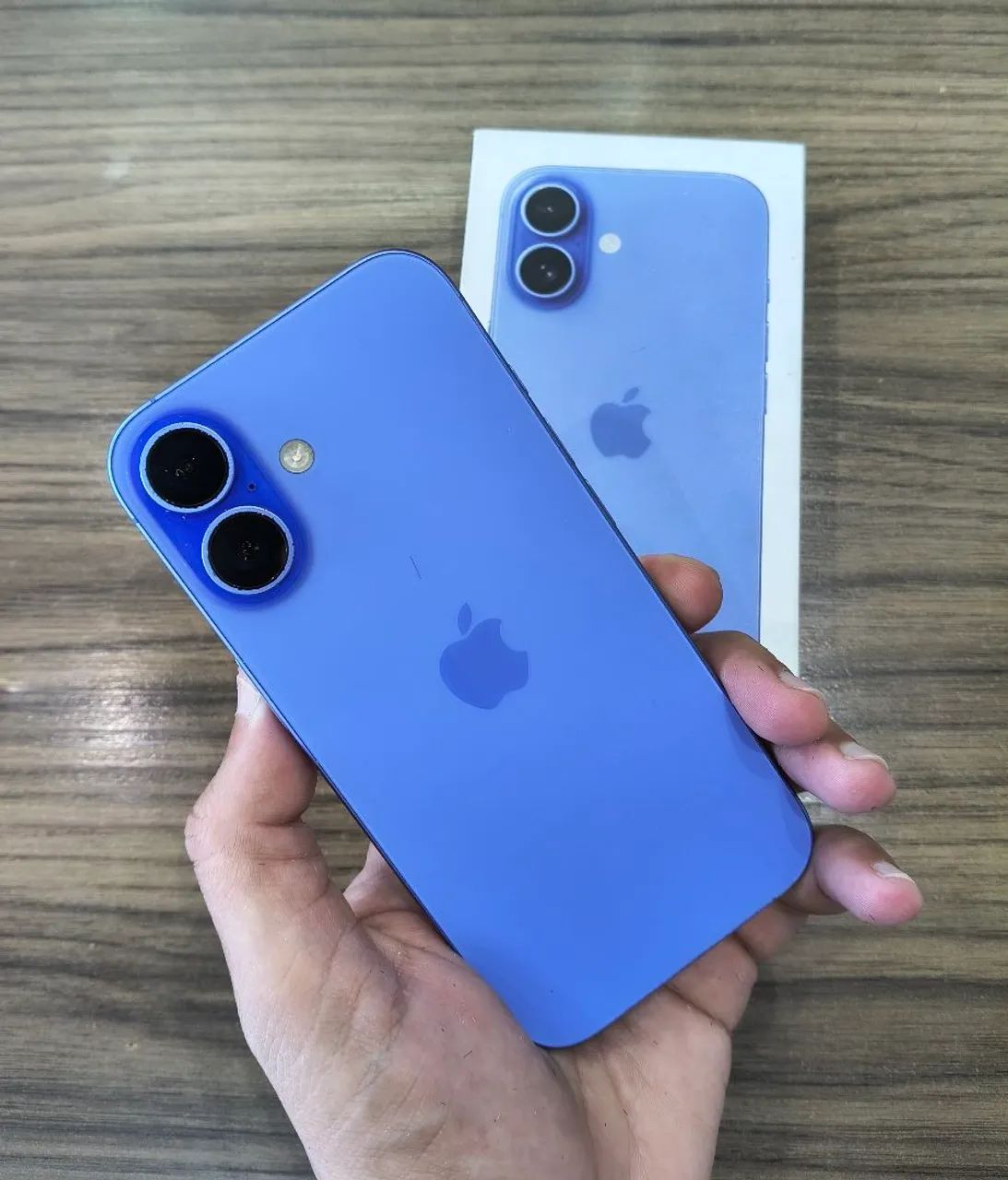 IPHONE 16 AZUL DE 128GB SUPER CONSERVADO 