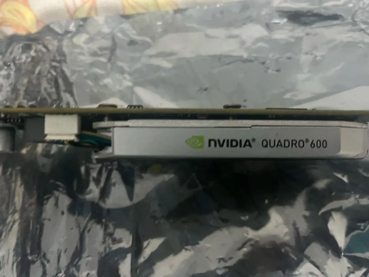 NVIDIA QUADRO 600 - Foto 2