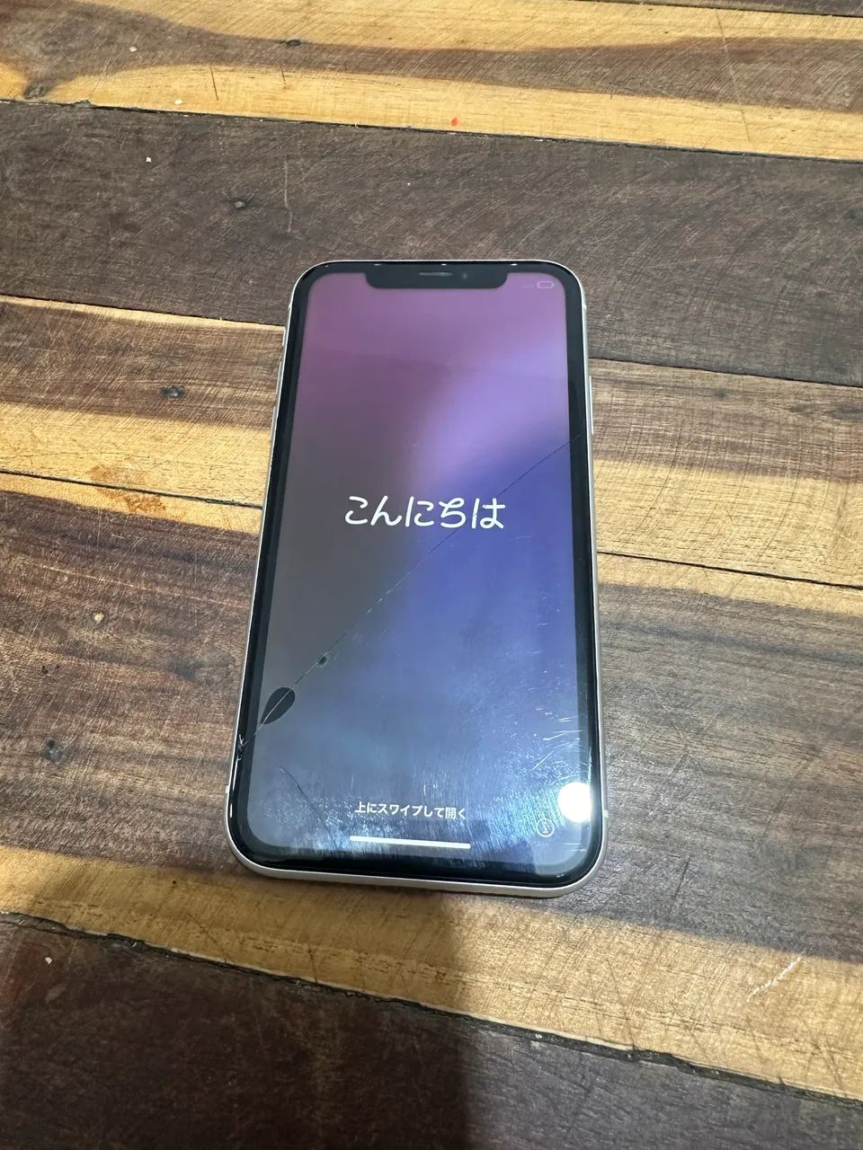 iPhone XR - Branco - 128gb 