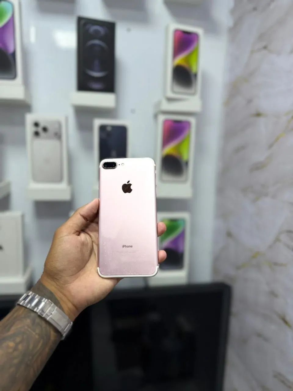 IPHONE 7 PLUS 128GB ROSE<br>R$ 450,00 - Foto 3