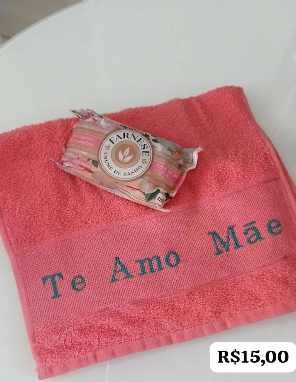 Kit toalhinha de rosto e sabonete 