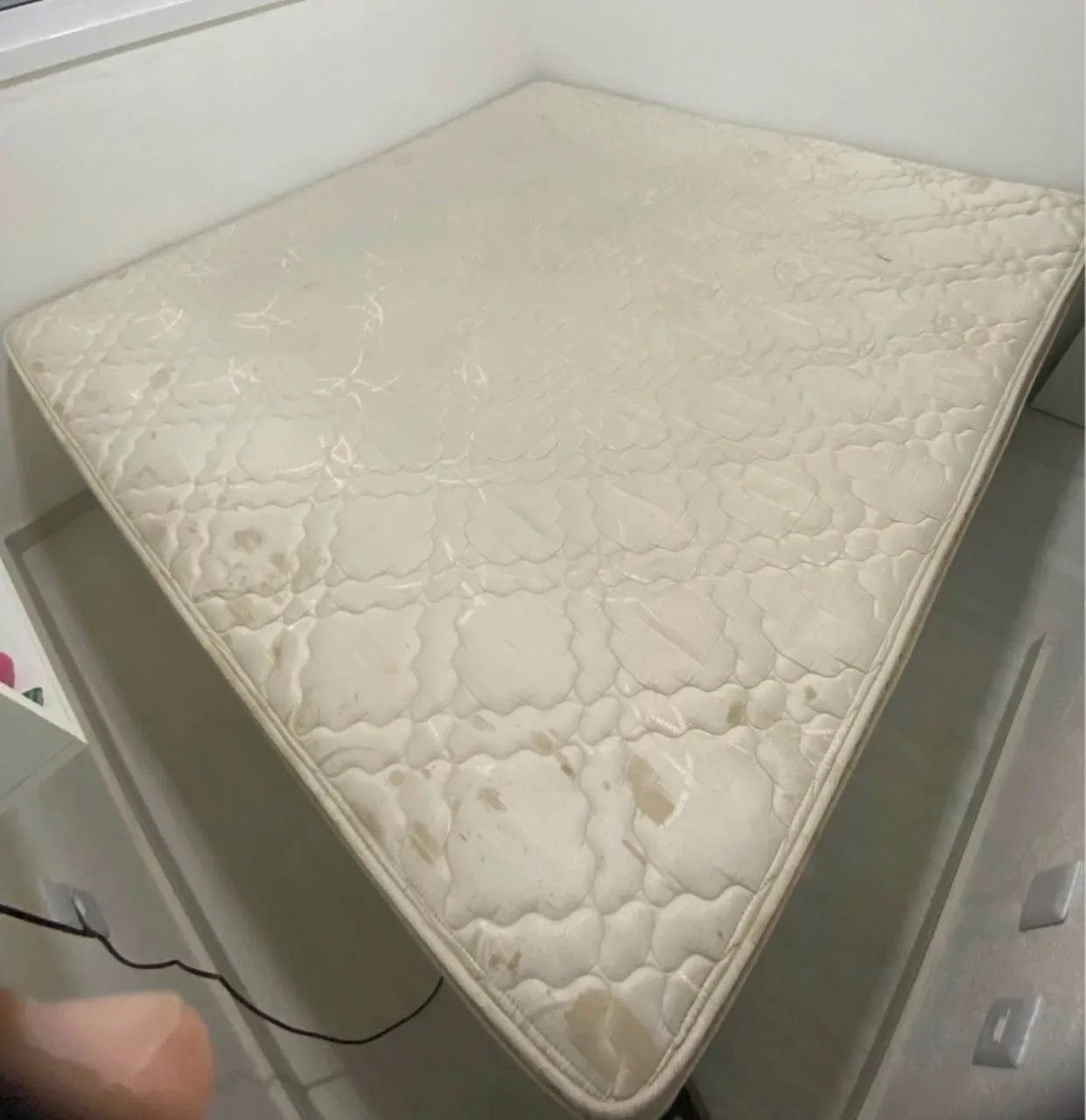 Cama box king com baú e cabeceira  - Foto 3
