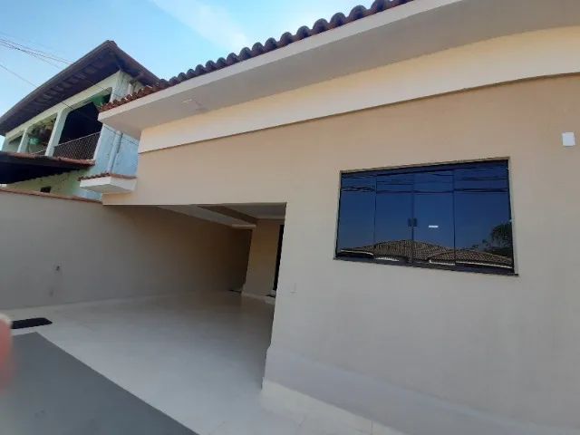 Excelente Casa com 4 Quartos sendo duas Suítes com Edícula - Jardim Botânico V  - Foto 2
