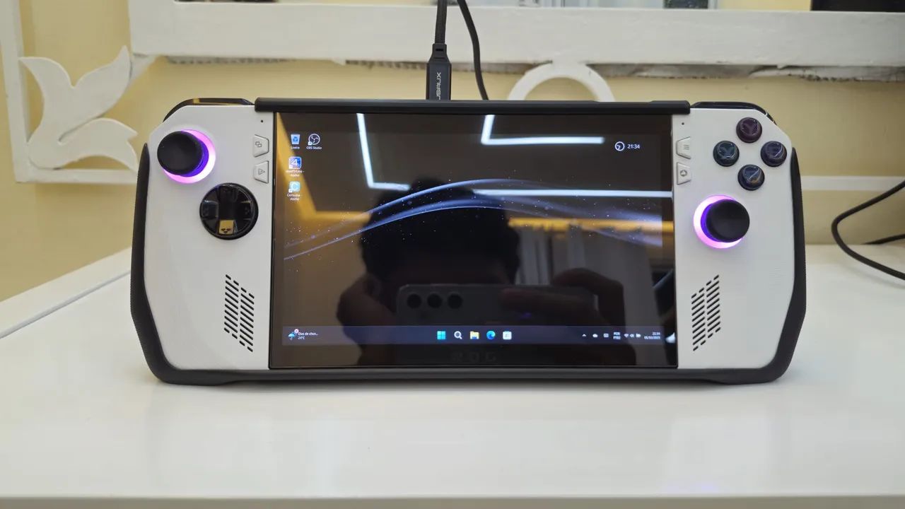Console Portatil Asus Rog Ally Z1 Extreme 2TB/ SSD 16GB RAM +