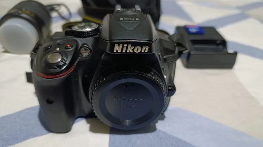 Câmera Digital Nikon D5300 - Foto 2