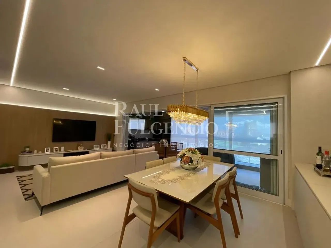 Apartamento Edifício Sky com 3 suítes à venda no centro de Cambé, com 161 útil, 02 vagas d - Foto 2