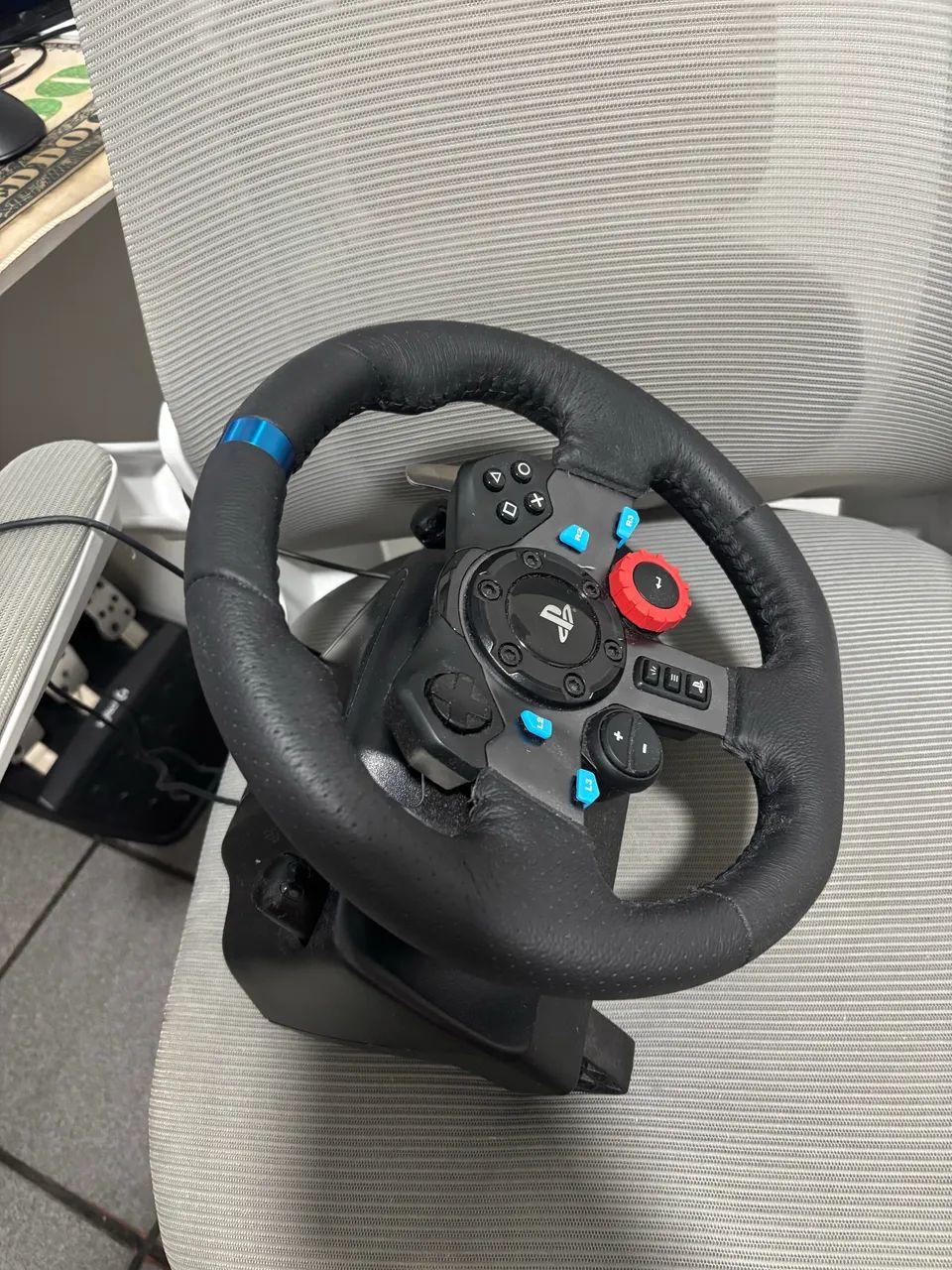 Volante G29 - PLAYSTATION E PC - Foto 2