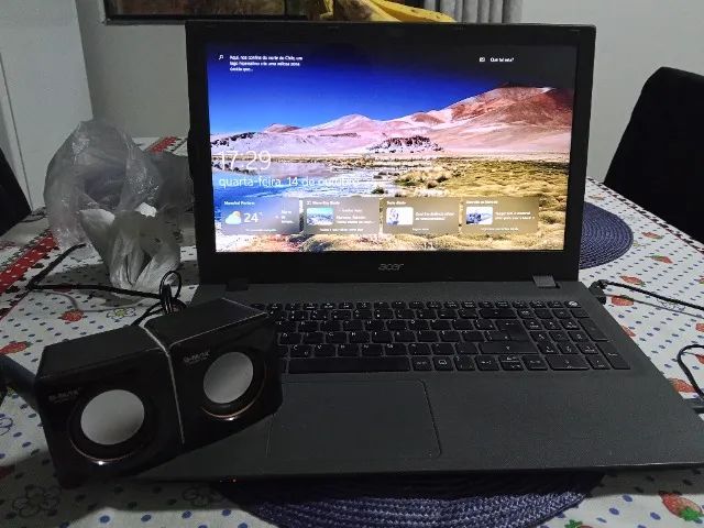 NOTEBOOK ACER COM A BATERIA VICIADA, TOUCH PAD E AUTO FANTE COM DEFEITO. MAS VAI COM CAIXI