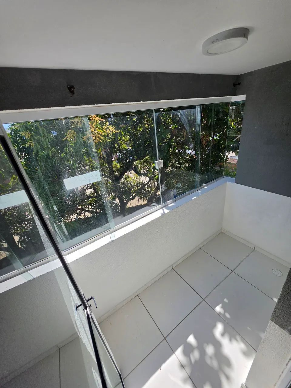 Vendo apto 2/4 - condomínio fechado  - Foto 3