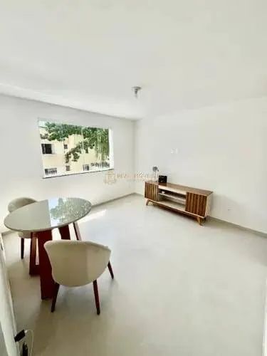 Apartamento com 2 Quartos no Condomínio Espiguinha