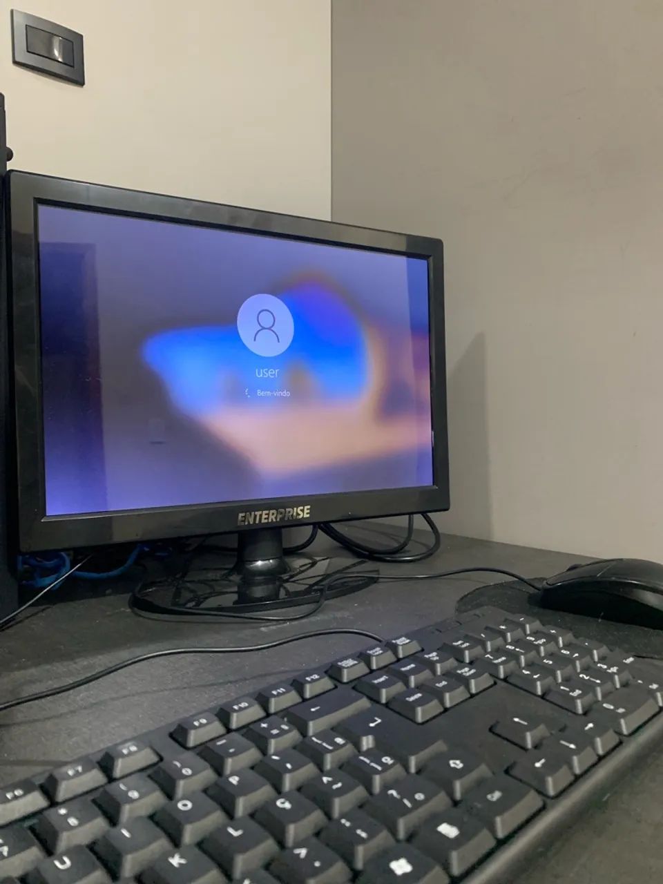 Computador Intel core i3 com monitor completo  - Foto 3