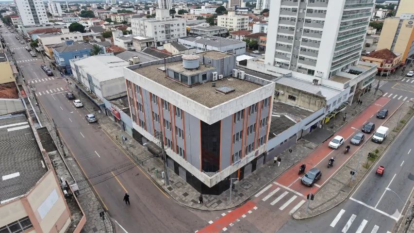 Prédio Comercial de Esquina com 1.000 m² na Av. Sete de Setembro - Foto 3