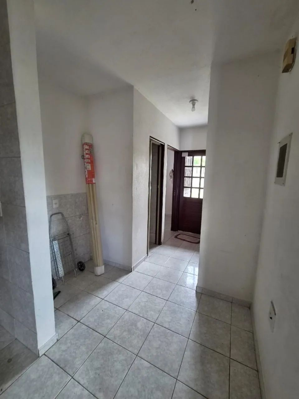 Otima casa no antares, com 3 amplos quartos - Foto 2