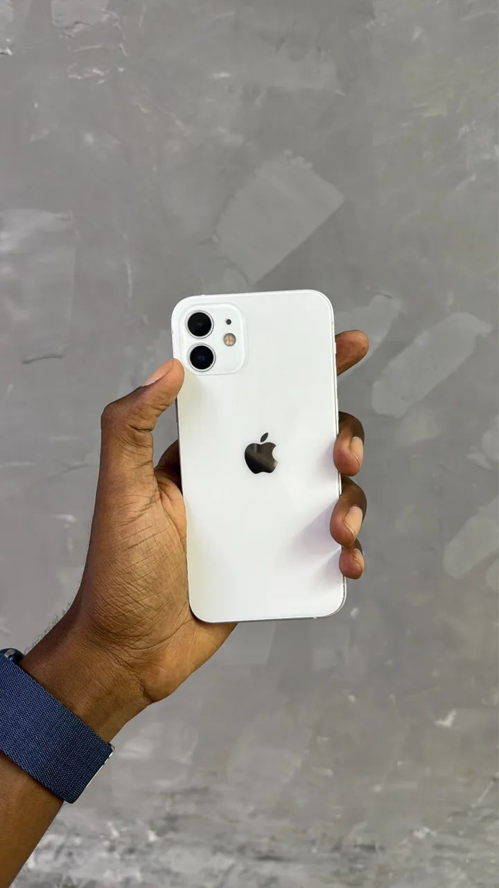 iPhone 12 