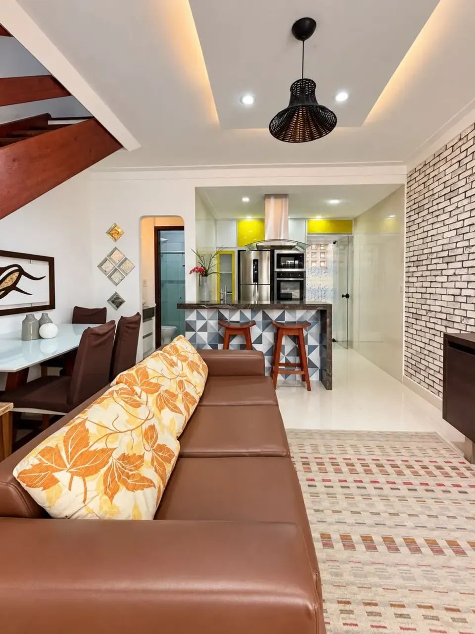 Alugo imóvel duplex, nascente de 2/4 totalmente mobiliado - Foto 2