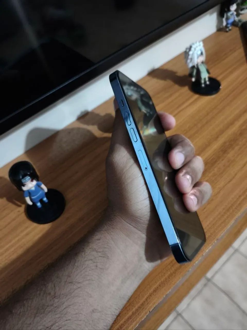 Vendo iPhone 13 por max - Foto 2