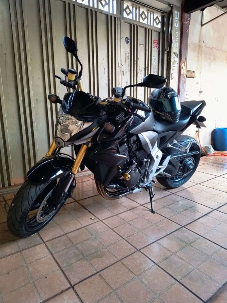 Cb 1000 - Foto 3