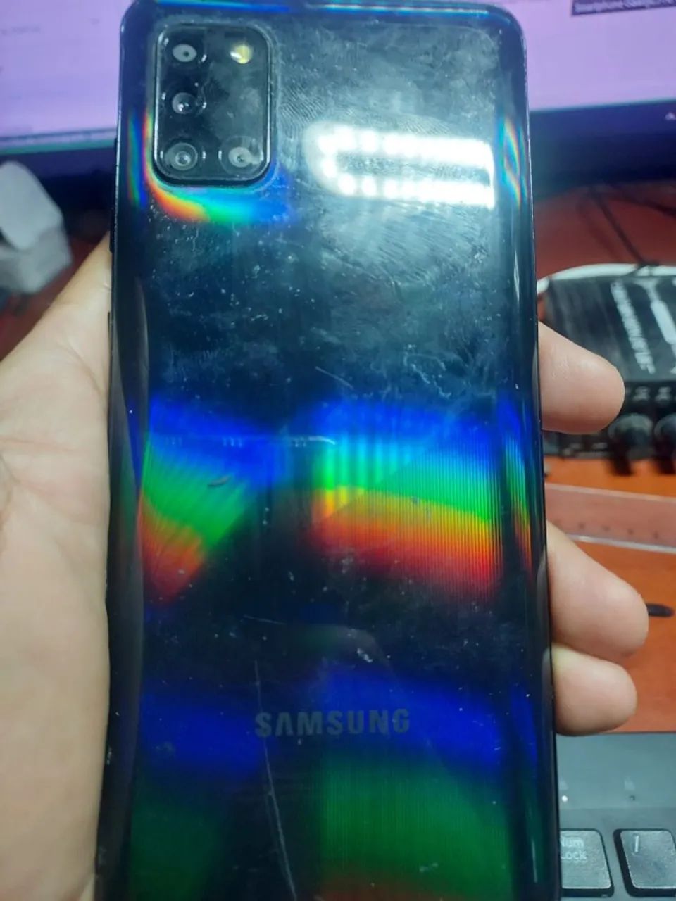 celular Galaxy A31, trincado - Foto 3